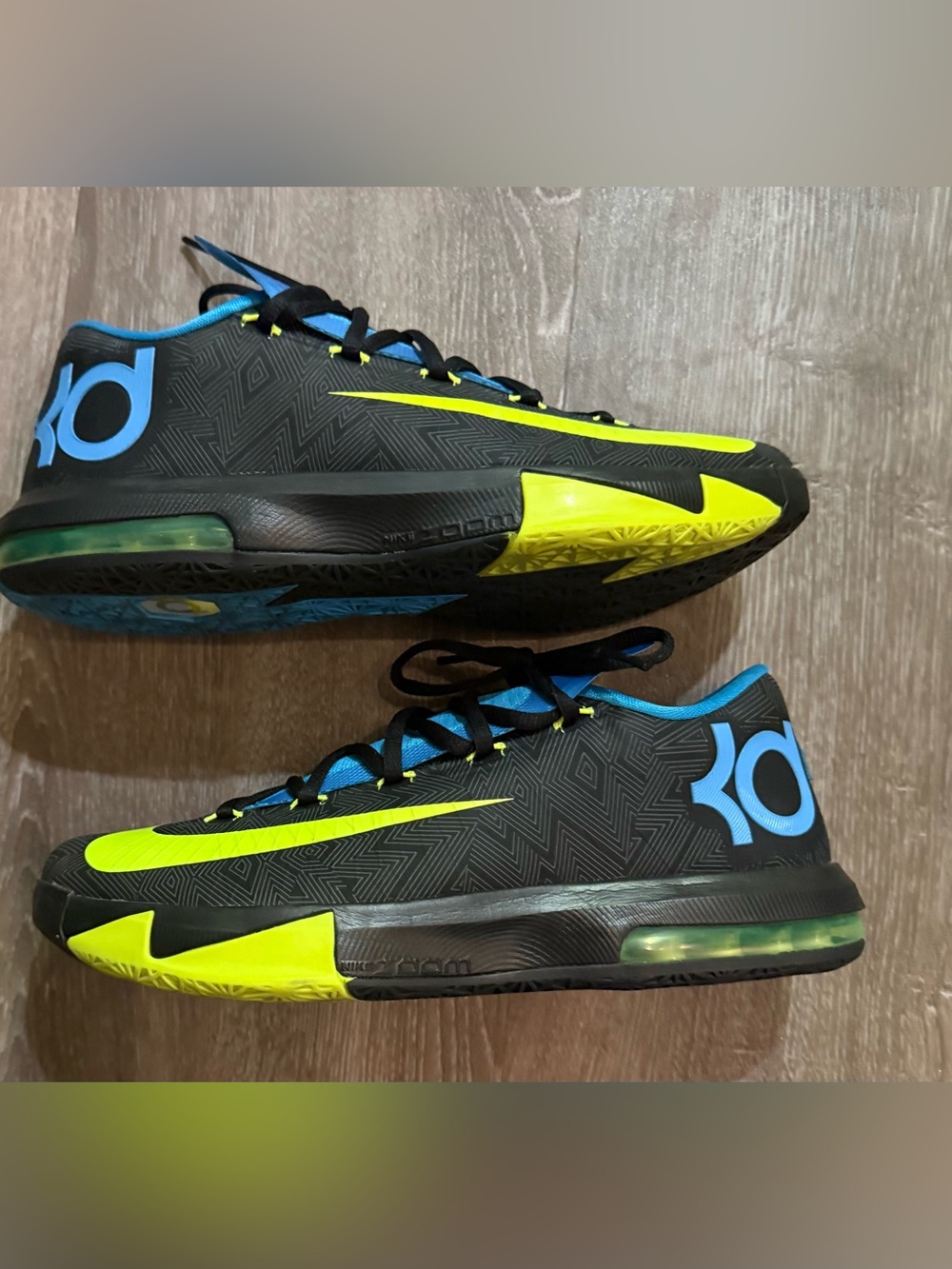 KD 6 Away 2
Size 8.5M Used